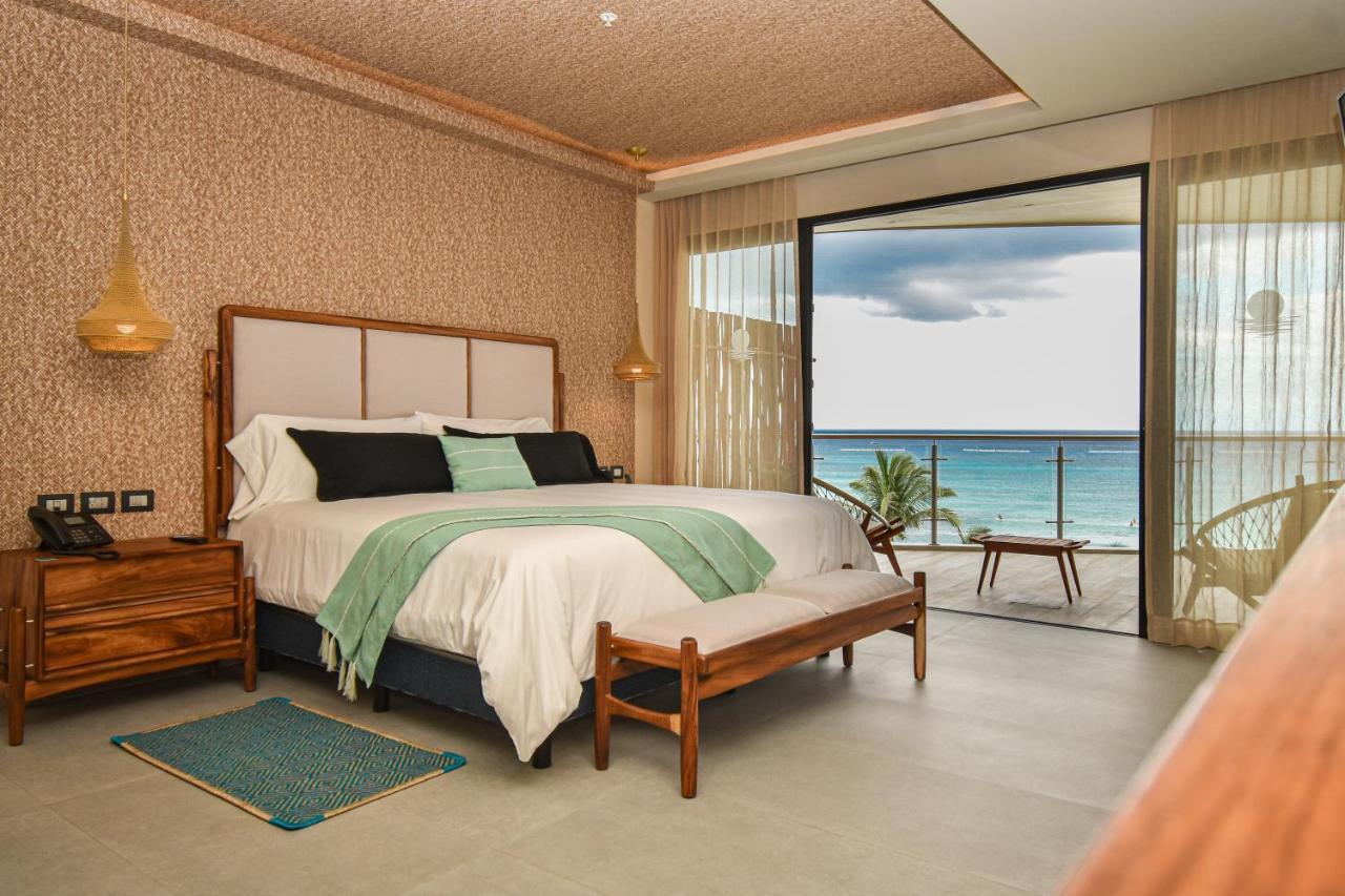 Deluxe Oceanfront