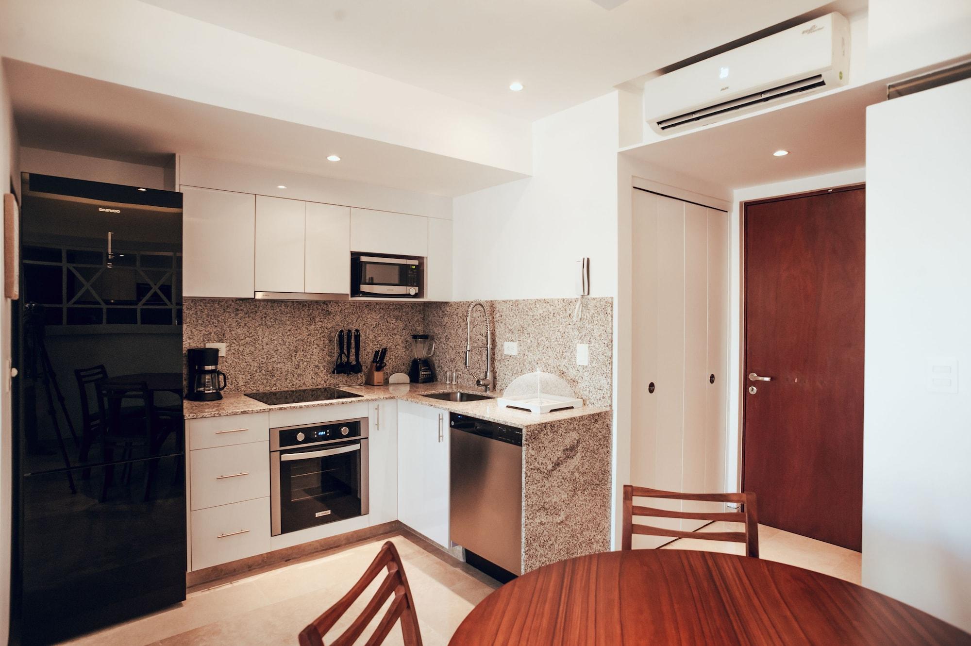 One-Bedroom Suite,1279041853:JPEG