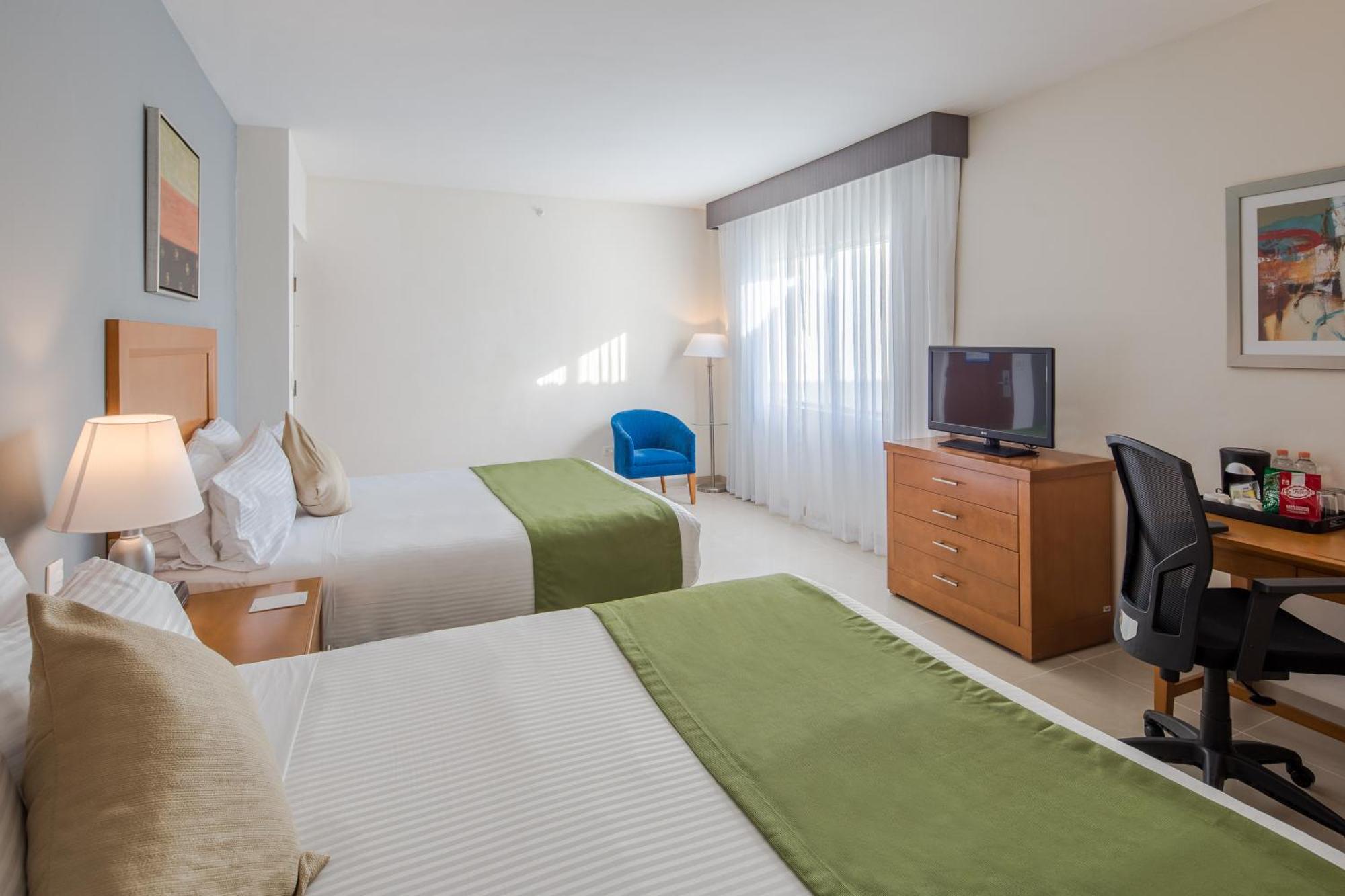 Superior Queen Room Two Queen Beds Non-Smoking