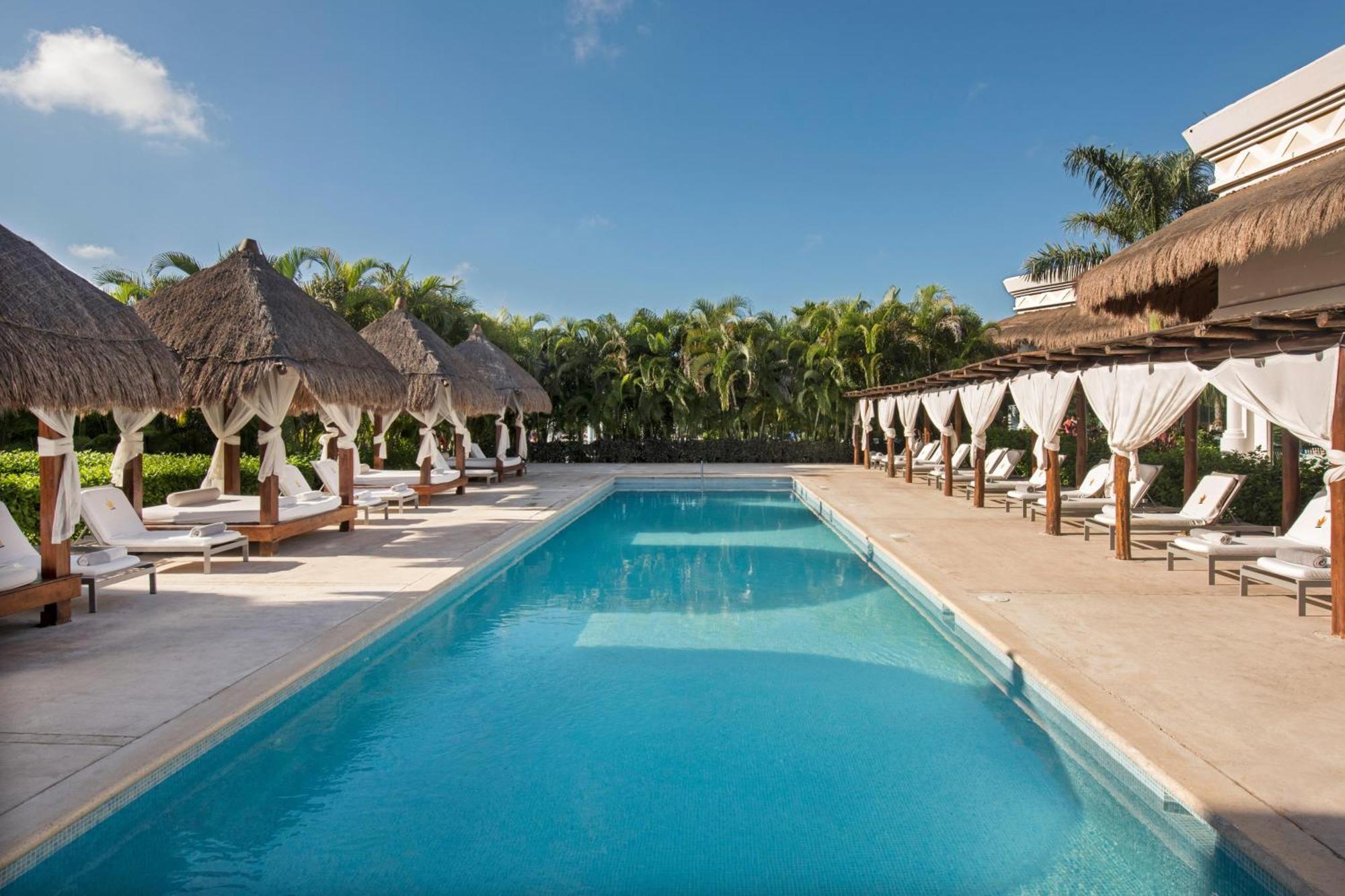 Laguna Villa Suite (Adults Only)