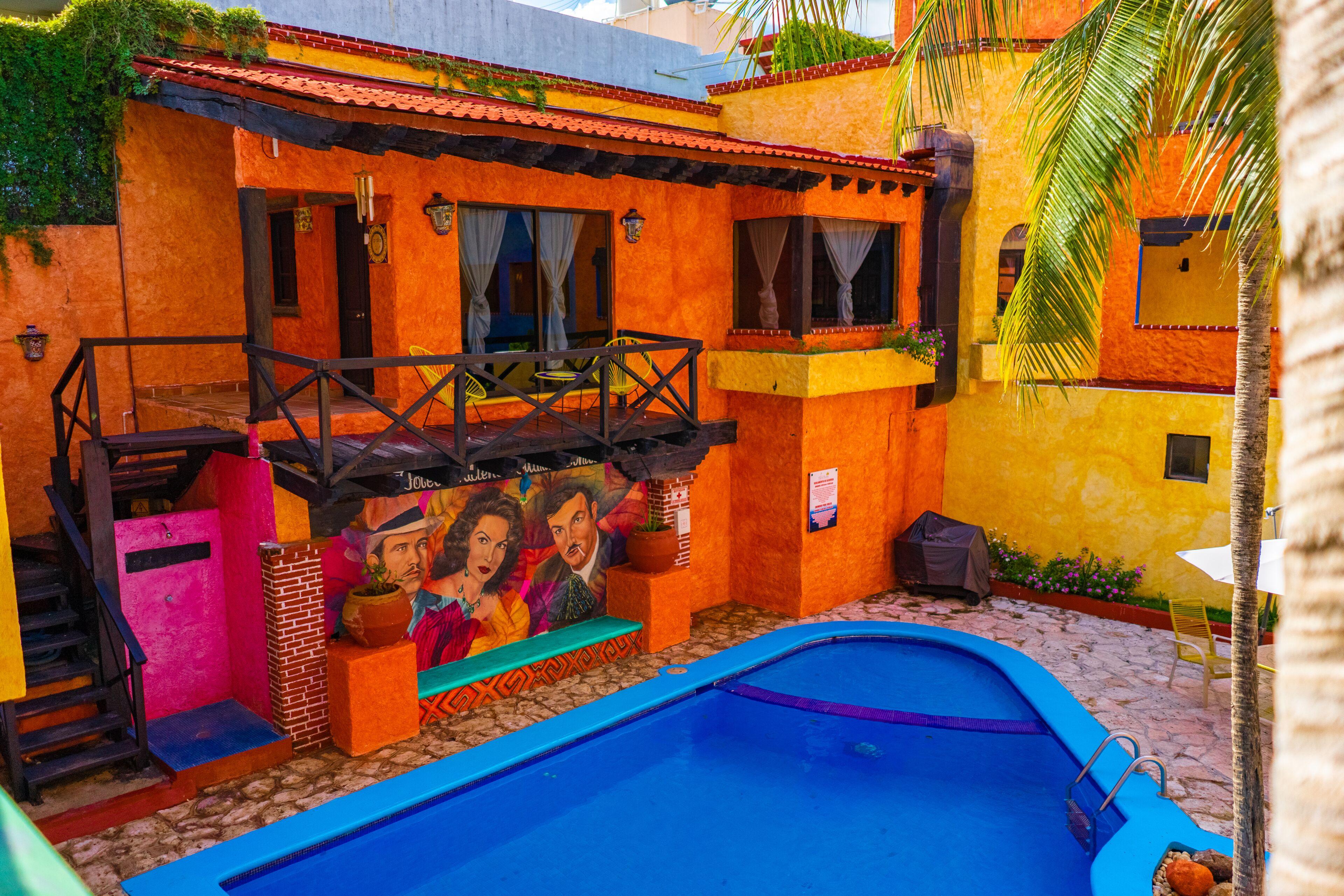 Master Suite Pool View