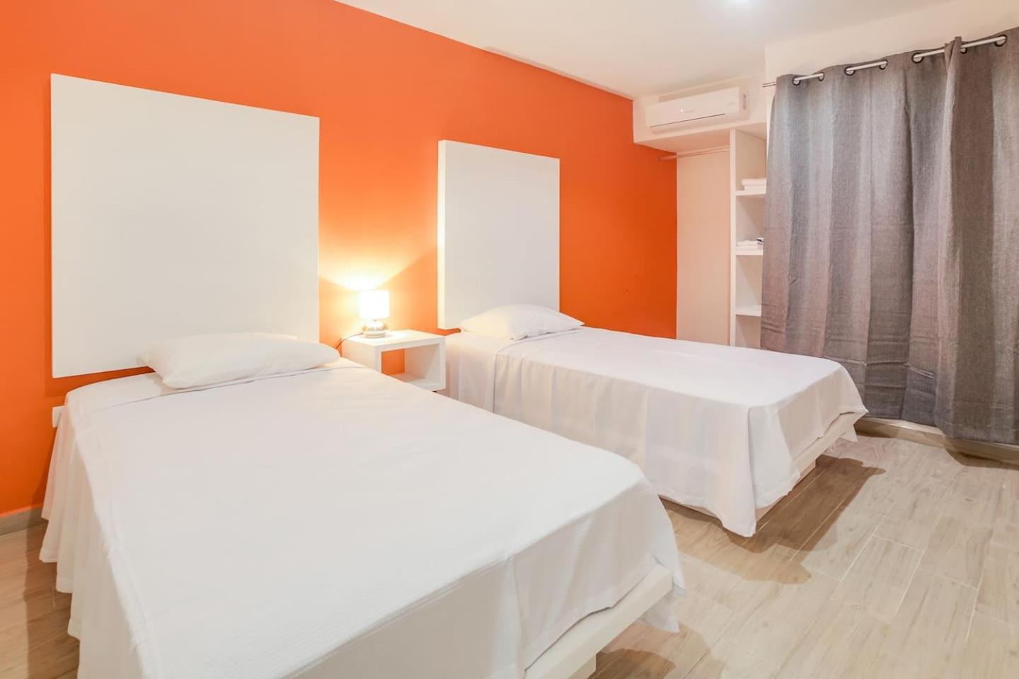 Deluxe One-Bedroom Apartment