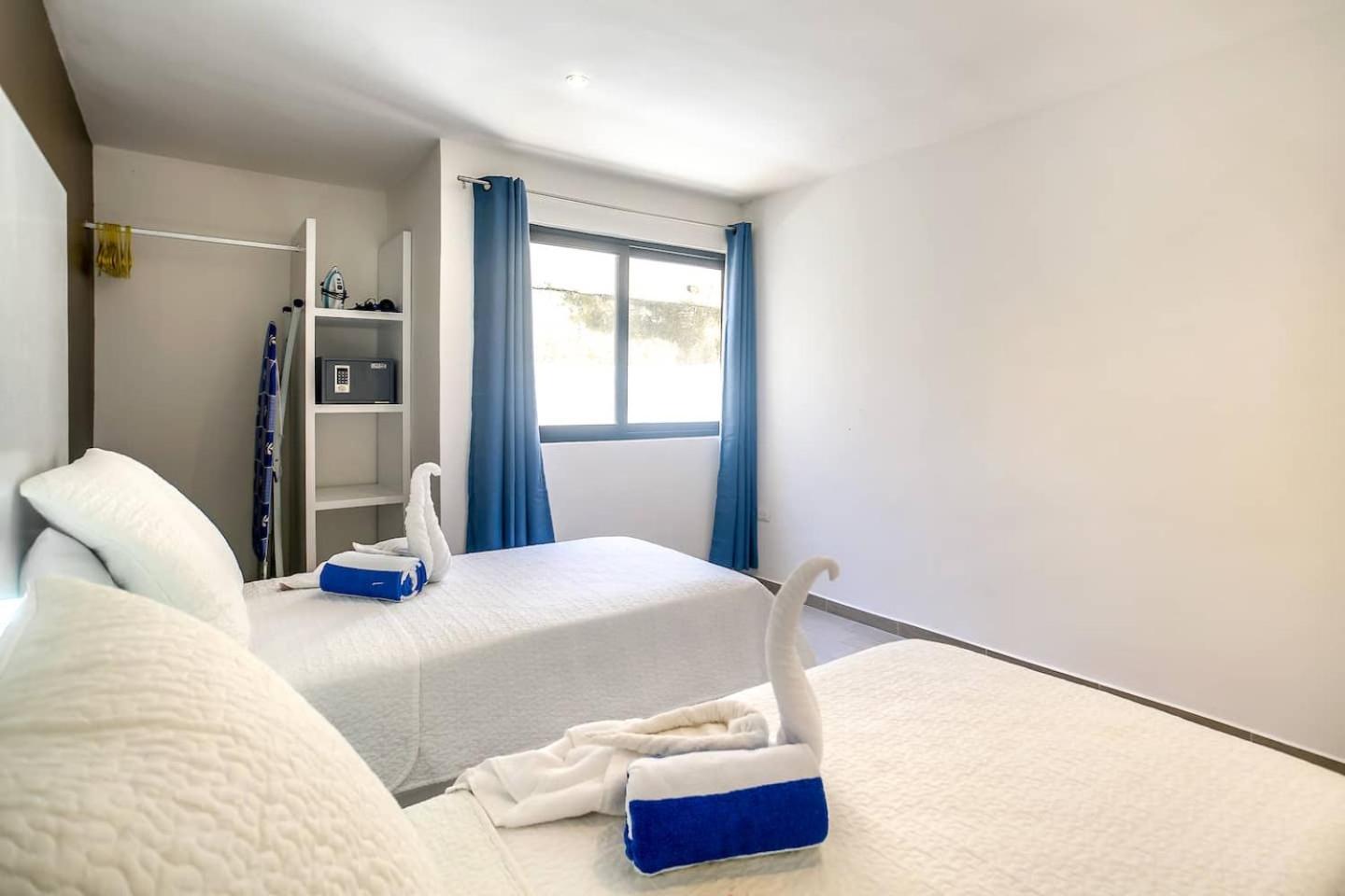 One-Bedroom Apartment Garden View