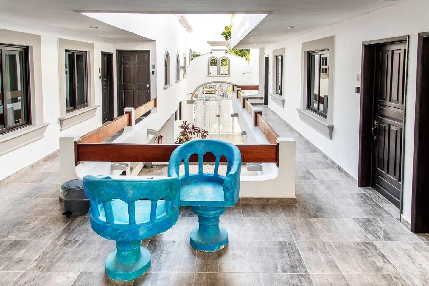 One-Bedroom Deluxe Apartment