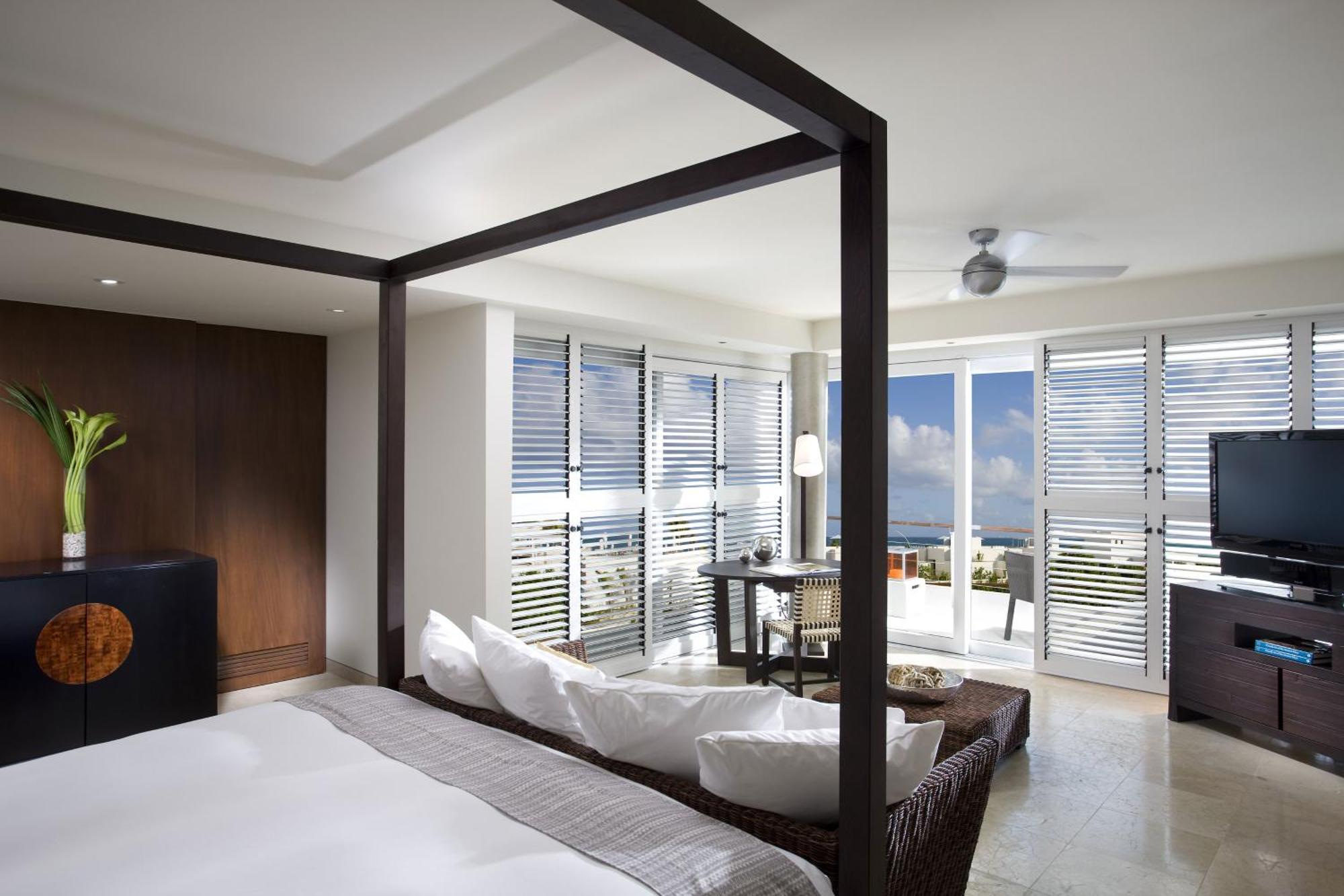 Palafitos Deluxe Junior Suite