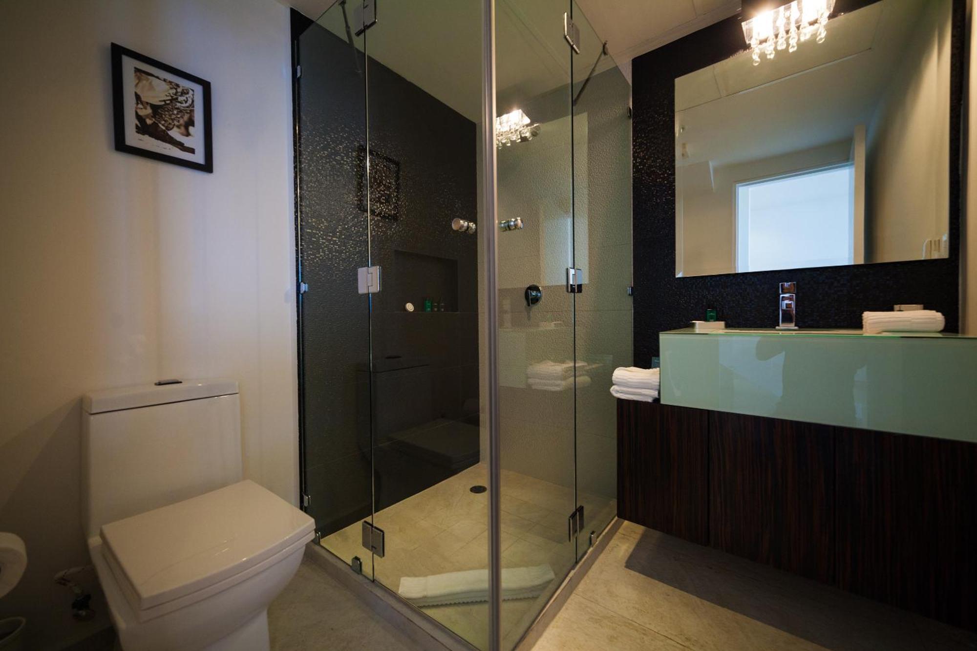 Penthouse Suite