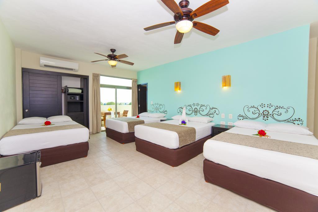 Deluxe Quadruple Room