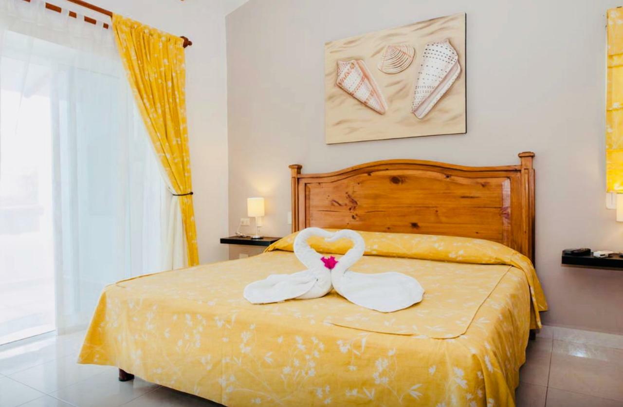 Deluxe Double Room E8