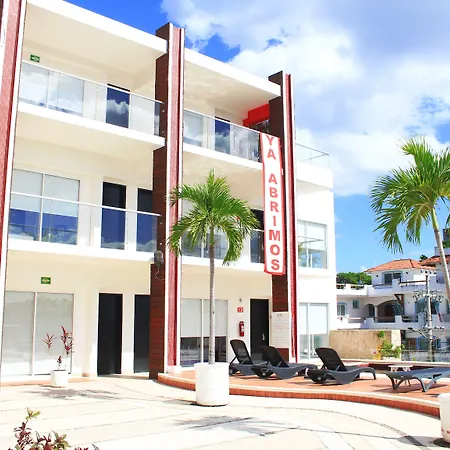 Cache Hostel & Hotel (Adults Only)-2