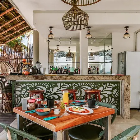 Luciana Hotel & Beach Club-2